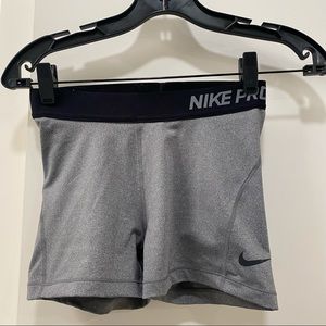 Nike short